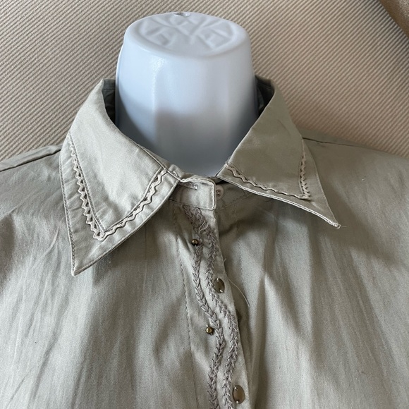 Jacket from Spain with unique embroidery - Picture 2 of 10